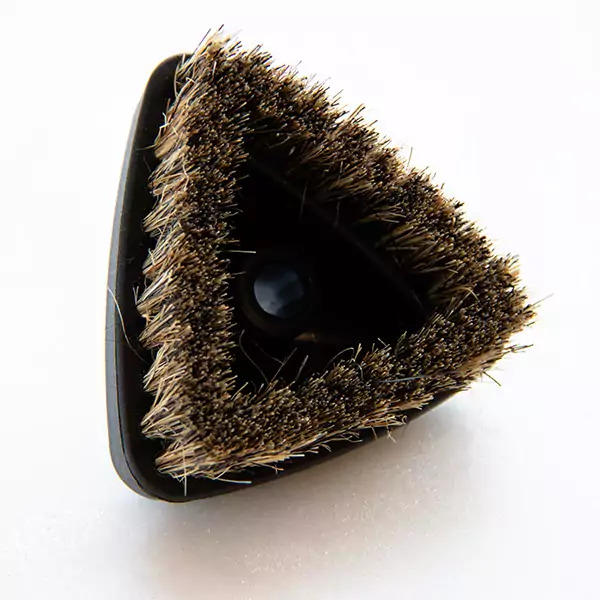 Cepillo Triangular Pelo Natural Ref. MGD14 para SCARPAVAPOR FARINELLI